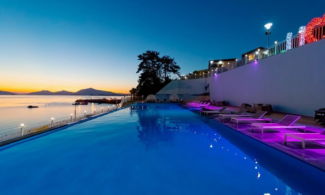 Arte Resort Spa & Pool Villa Sacheon Dış mekan fotoğraf