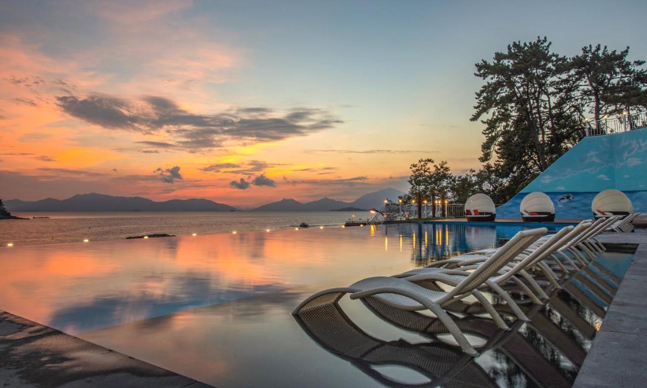 Arte Resort Spa & Pool Villa Sacheon Dış mekan fotoğraf