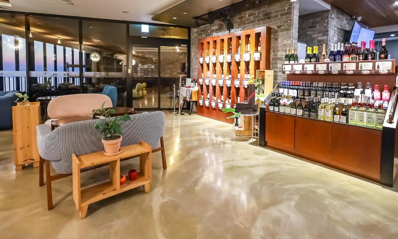 Arte Resort Spa & Pool Villa Sacheon Dış mekan fotoğraf