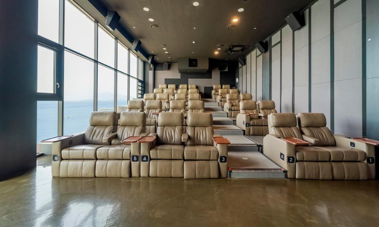 Arte Resort Spa & Pool Villa Sacheon Dış mekan fotoğraf