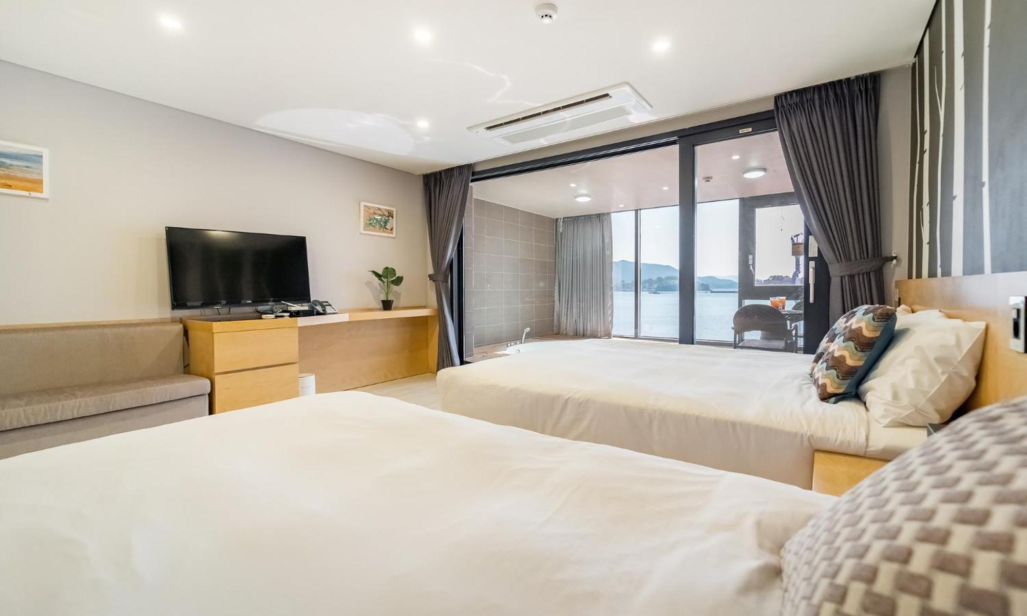 Arte Resort Spa & Pool Villa Sacheon Dış mekan fotoğraf